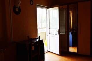 Проживание в семье TamMary Тбилиси Двухместный номер с 1 кроватью и балконом-1