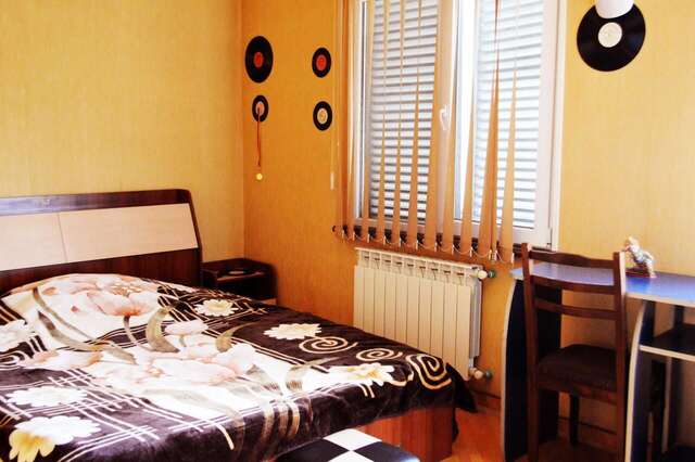 Проживание в семье TamMary Тбилиси-16