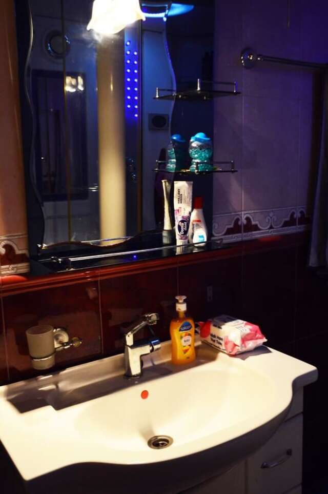 Проживание в семье TamMary Тбилиси-32